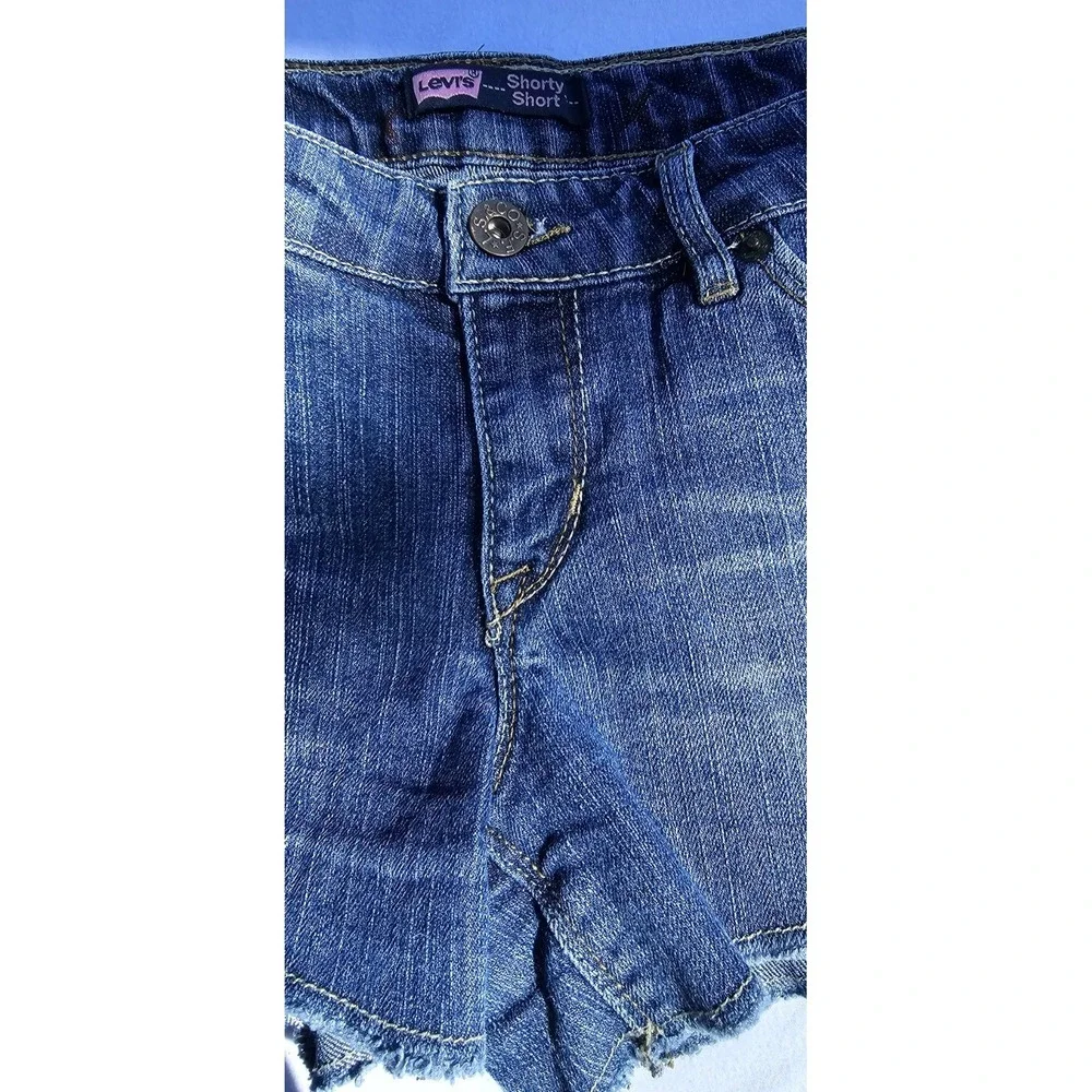 Levi's Shorty Shorts Raw Distressed Hem Medium Wash Denim Shorts Size 14 - Picture 3 of 14